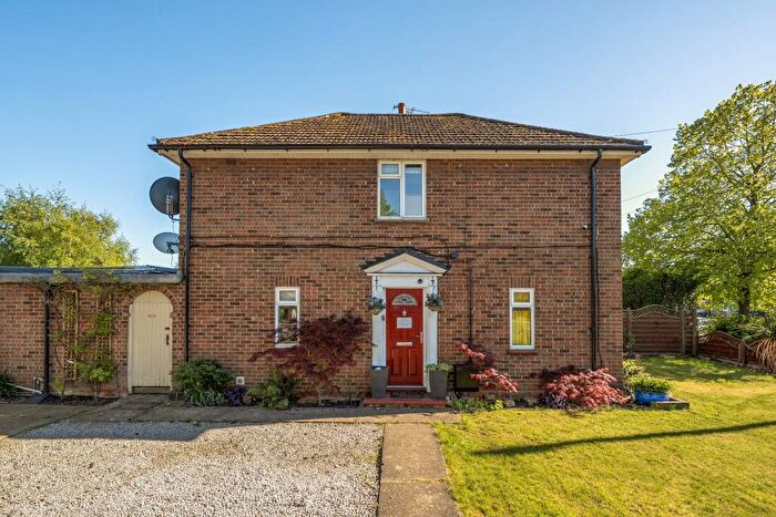 3 Bedroom Detached House For Sale In Paxman Avenue, Colchester, CO2