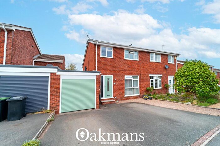 3 Bedroom Semi Detached House For Sale In Buckfast Close, Bromsgrove, Worcestershire, B61