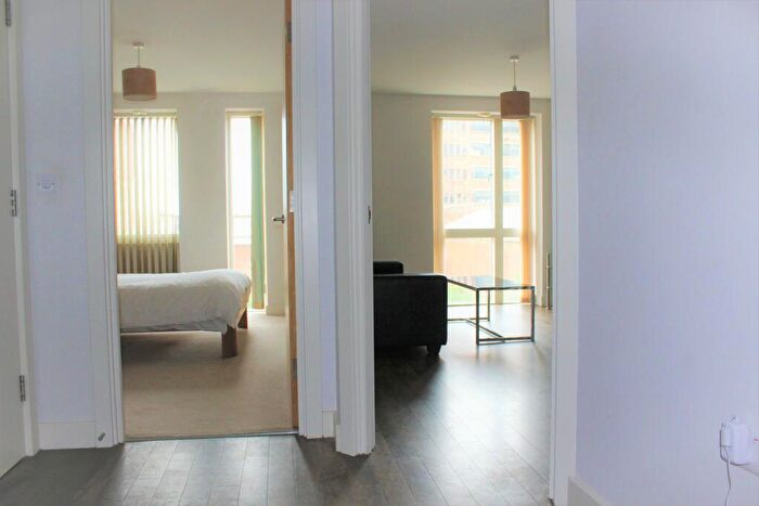 1 Bedroom Flat To Rent In Essex Street, Birmingham, West Midlands, B5