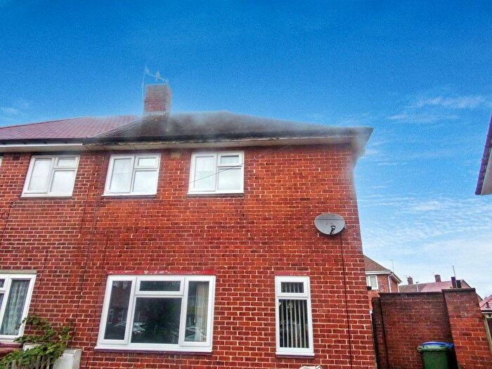 2 Bedroom Semi-Detached House To Rent In Keats Avenue, Blyth, NE24