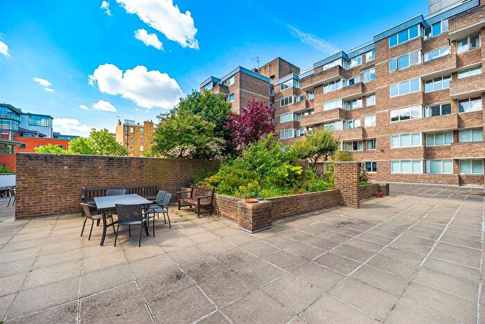 4 Bedroom Flat For Sale In Vincent Street, Westminster, London, SW1P