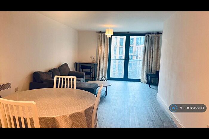 2 Bedroom Flat To Rent In Southside, Birmingham, B5