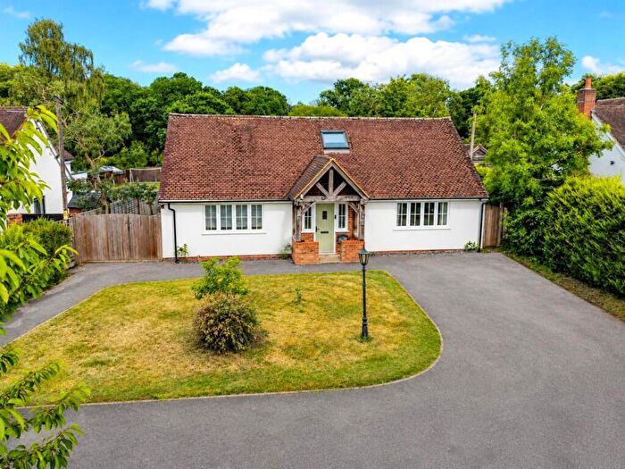 3 Bedroom Detached House For Sale In Wedmans Lane, Rotherwick, Hook, RG27