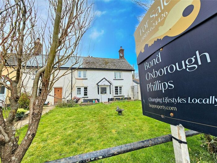 2 Bedroom Semi-Detached House For Sale In High Bullen, Torrington, EX38