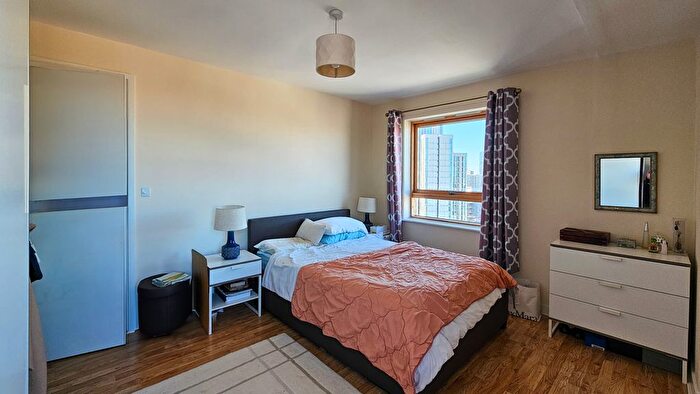 2 Bedroom Flat To Rent In Cam Road, London, E15