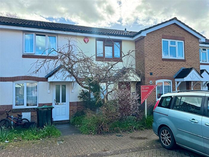 2 Bedroom Detached House For Sale In Antler Drive, New Milton, Hampshire, BH25