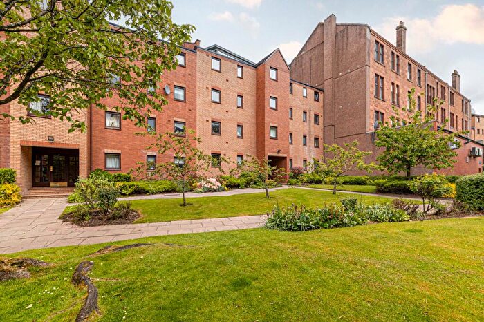 2 Bedroom Apartment For Sale In Albion Gate, Merchant City, Glasgow City, G1