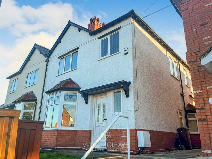 4 Bedroom Semi-Detached House To Rent In Shotton Lane, Shotton, CH5