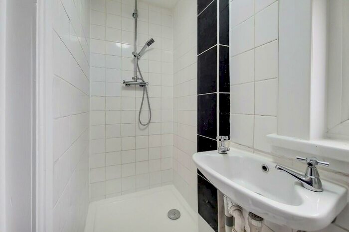 1 Bedroom Flat To Rent In Lewisham High Street, London, SE13