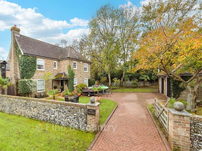 5 Bedroom Detached House For Sale In The Spinney, Cliftonville, Margate, Kent, CT9