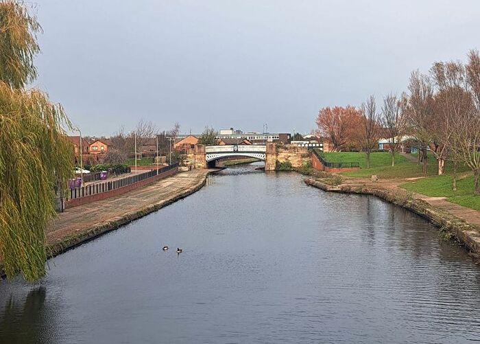 3 Bedroom Flat To Rent In Vauxhall Road, Liverpool, L5