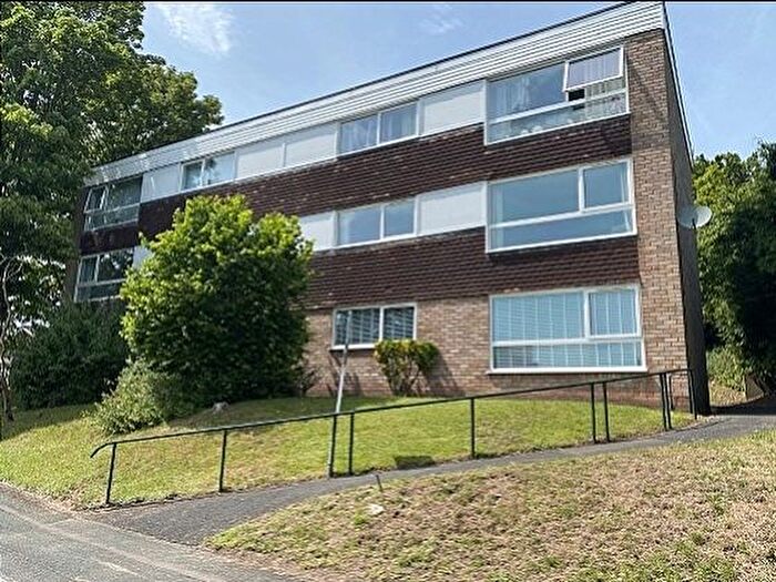 2 Bedroom Flat To Rent In High Meadows, Compton, Wolverhampton, WV6