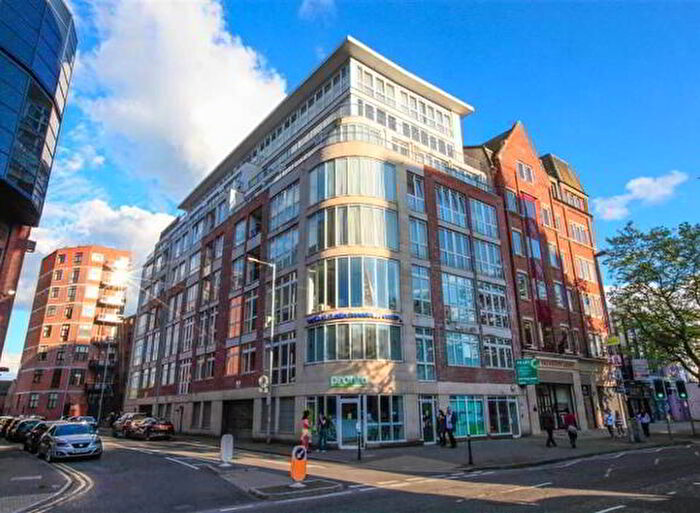 3 Bedroom Apartments For Sale In Shaftesbury Court, Belfast, BT7