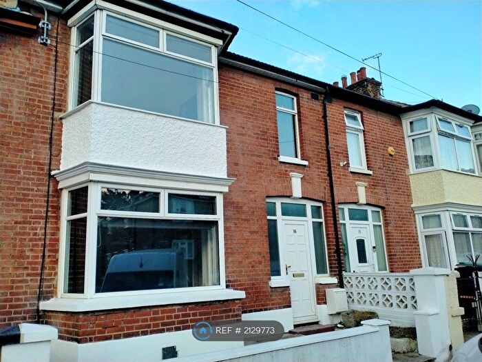 4 Bedroom Terraced House To Rent In Burch Road, North Fleet, Gravesend, DA11