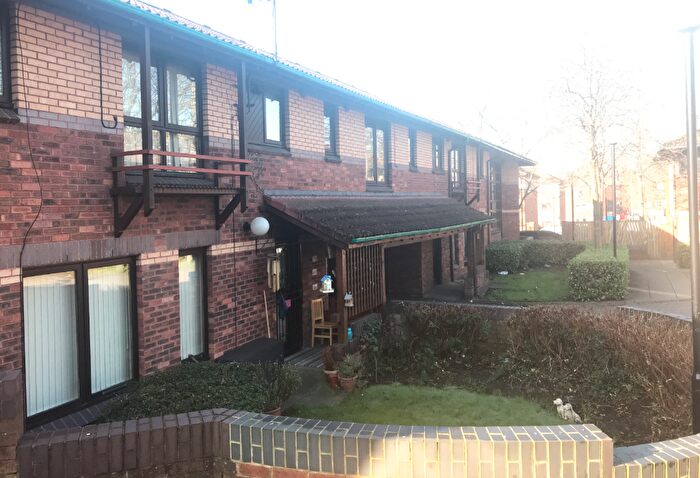 1 Bedroom Flat To Rent In **Only For People Aged And Over** Louis Le Prince Court, Leeds, West Yorkshire, LS8