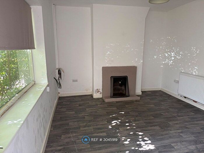 3 Bedroom Terraced House To Rent In Mary St, Mansfield, NG20