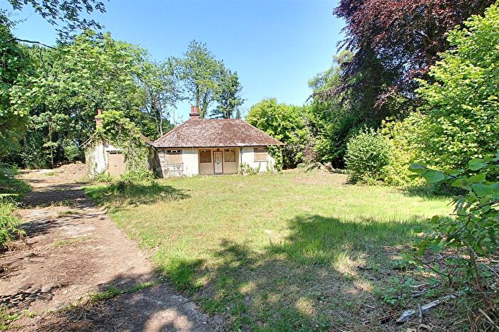 5 Bedroom Land For Sale In Scatterdells Lane, Chipperfield, Kings Langley, WD4