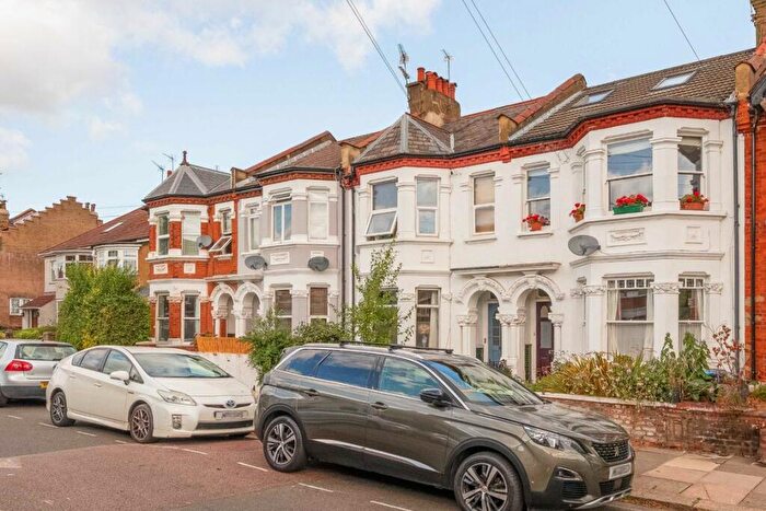 2 Bedroom Flat To Rent In Herbert Gardens, Kensal Rise, NW10