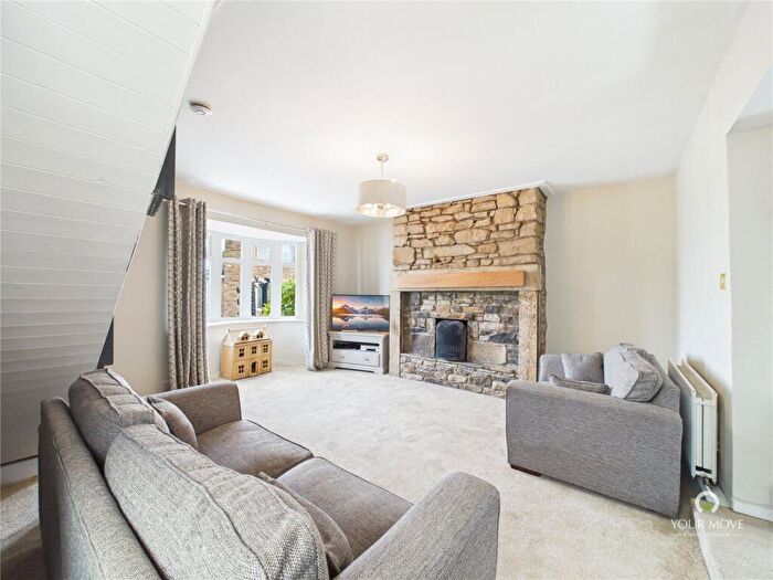 2 Bedroom Semi-Detached House For Sale In Ryton, Tyne And Wear, NE40