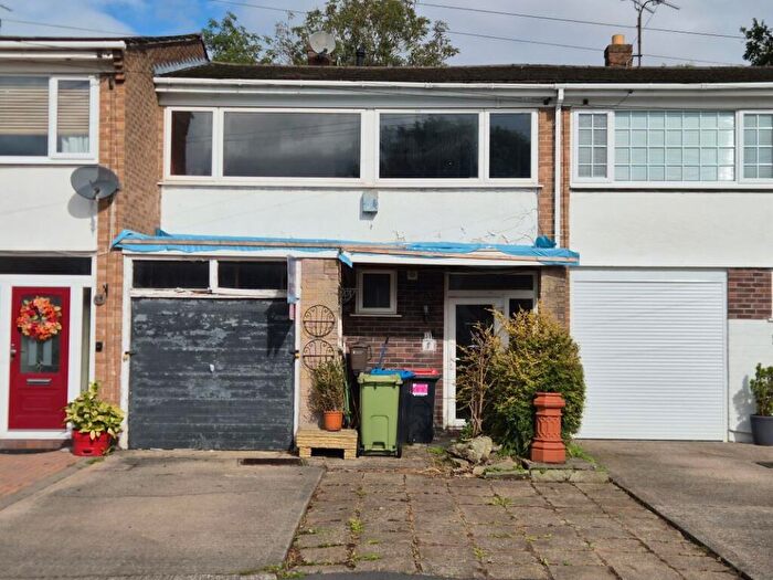 3 Bedroom Terraced House For Sale In Links Avenue, Little Sutton, Ellesmere Port, Merseyside, CH66
