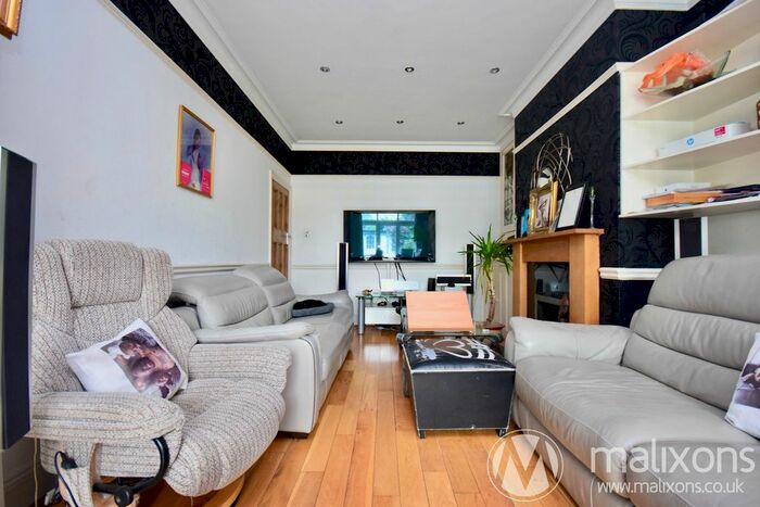 4 Bedroom Terraced House To Rent In Eswyn Road, London, SW17