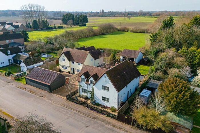 4 Bedroom Detached House For Sale In Church Street, Tempsford, Sandy, SG19