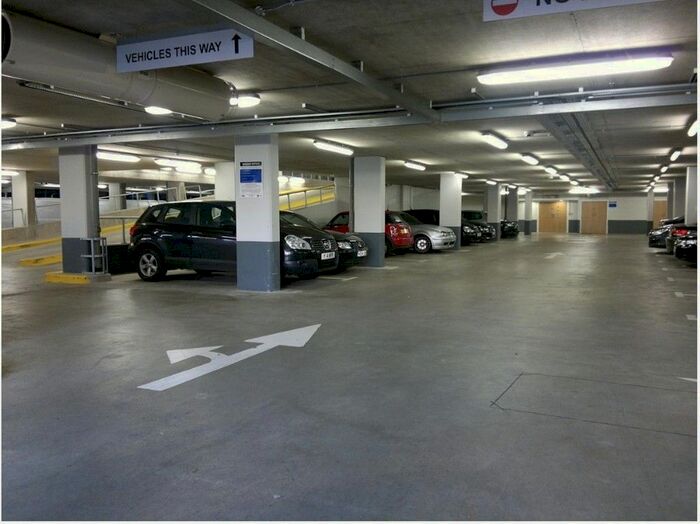 Garage / Parking To Rent In Heritage Avenue, London, NW9