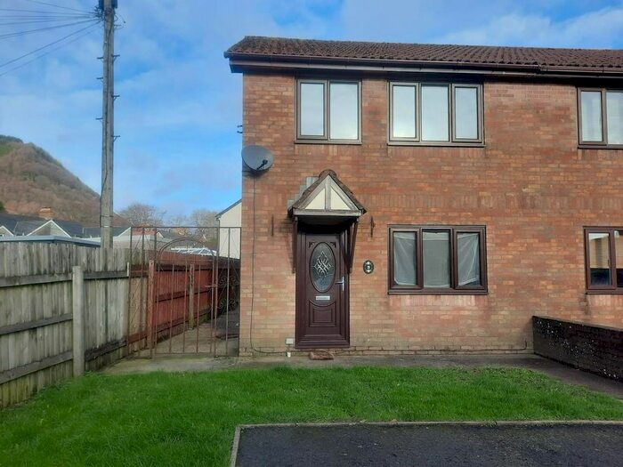 3 Bedroom Semi-Detached House To Rent In Old School Court Pandy View, Cross Keys, Newport, NP11