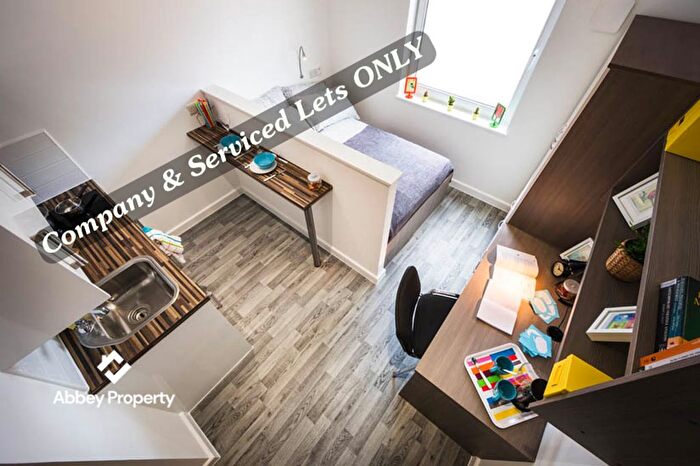 5 Bedroom Property To Rent In Castle Street, Luton, LU1