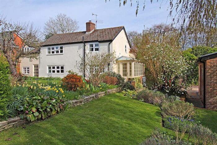 2 Bedroom Semi-Detached House For Sale In Chapel Lane, Grateley, SP11
