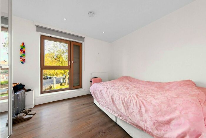 1 Bedroom Flat To Rent In Abbeville Road, Abbeville Village, London, SW4