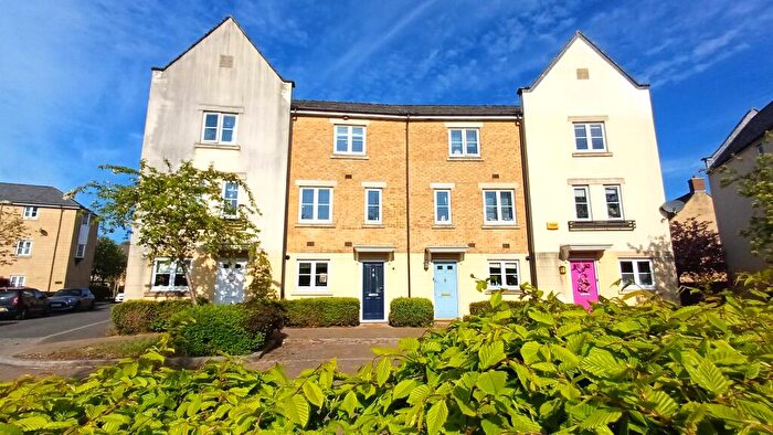 4 Bedroom Town House For Sale In Parkers Circus, Chipping Norton, OX7
