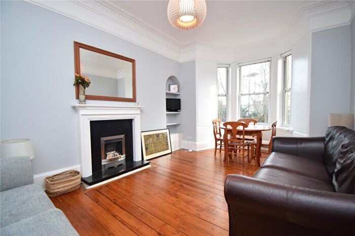 2 Bedroom Flat To Rent In Marionville Road, Edinburgh, EH7