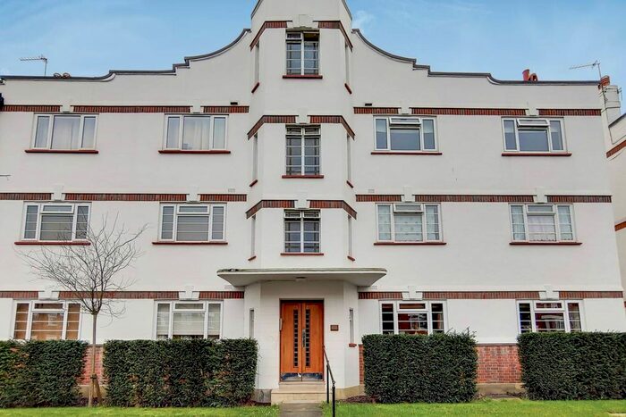 1 Bedroom Flat To Rent In Merton Mansions, Raynes Park, London, SW20