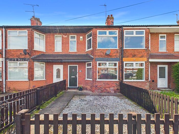 2 Bedroom Terraced House For Sale In Kirklands Road, Hull, HU5