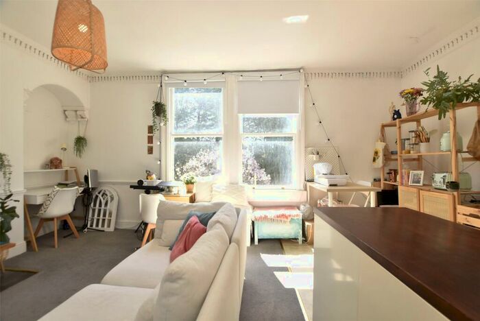 1 Bedroom Apartment To Rent In Walcot Buildings, Bath, Somerset, BA1