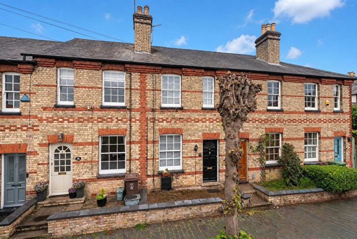 2 Bedroom Terraced House For Sale In Oster Street, St. Albans, AL3