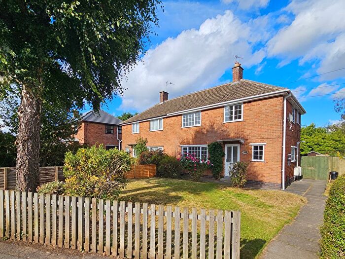 3 Bedroom Semi-Detached House For Sale In East Walk, Ratby, LE6