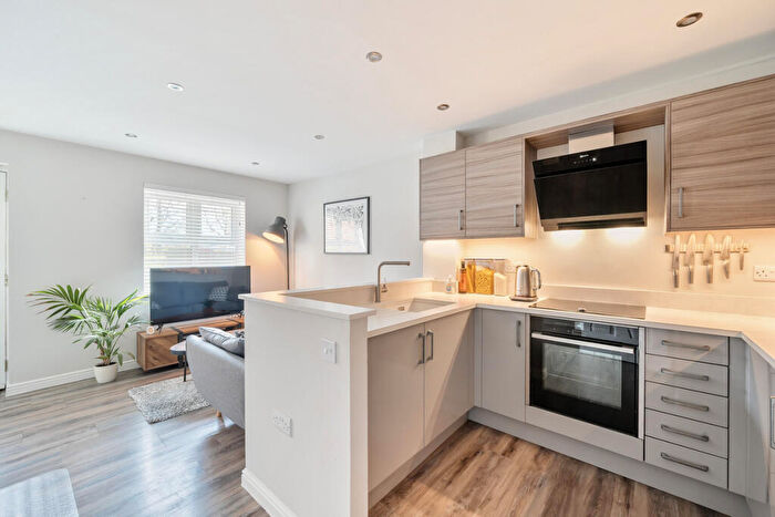 1 Bedroom Apartment For Sale In Newmans Close, Wimborne, BH21
