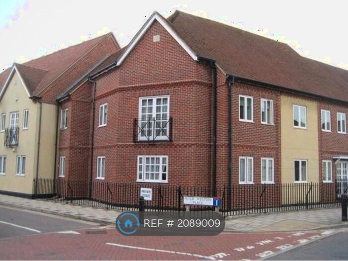 2 Bedroom Flat To Rent In Peter Weston Place, Chichester, PO19