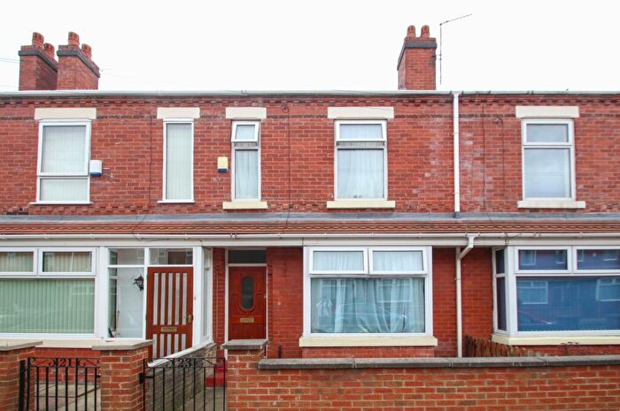 3 Bedroom Terraced House To Rent In Darley Street, Stretford, Manchester, M32