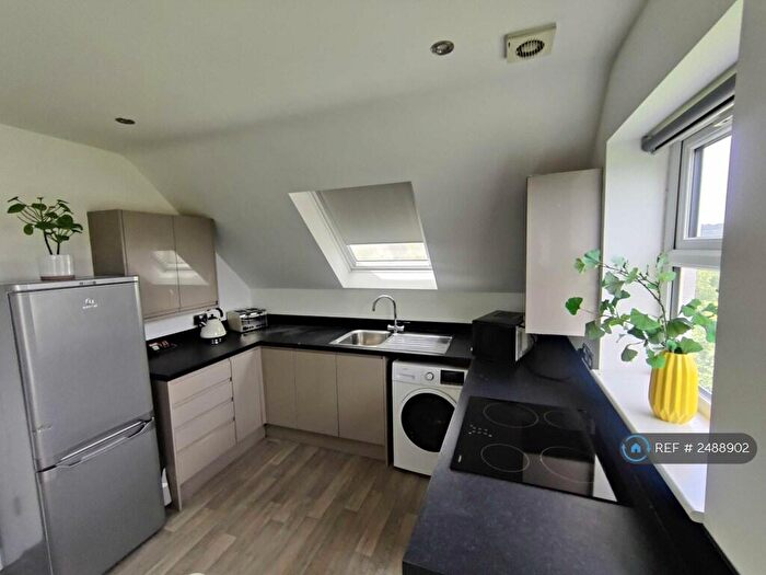 1 Bedroom Flat To Rent In Langsett Road, Sheffield, S6