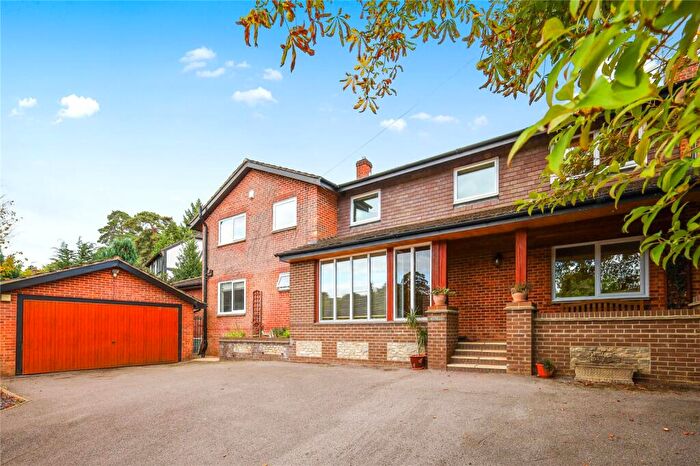 5 Bedroom Detached House For Sale In Linden Road, Headley Down, Hampshire, GU35