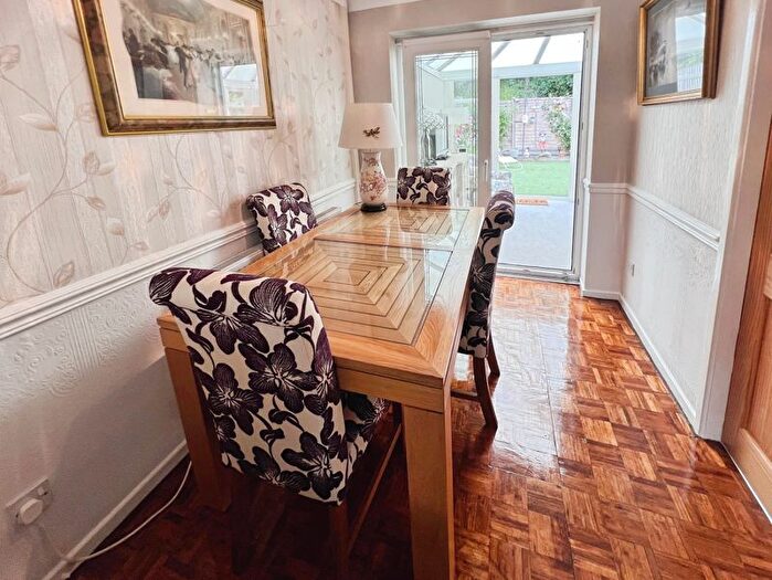 2 Bedroom Semi-Detached House For Sale In Hypatia Street, Bolton, BL2