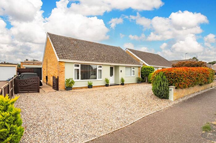 2 Bedroom Detached House For Sale In Southlands, Swaffham, PE37