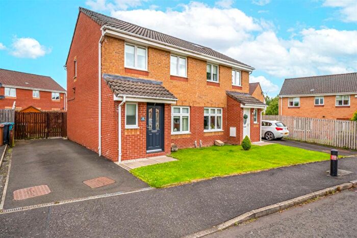 3 Bedroom Semi-Detached House For Sale In Copsewood Crescent, Coatbridge, ML5