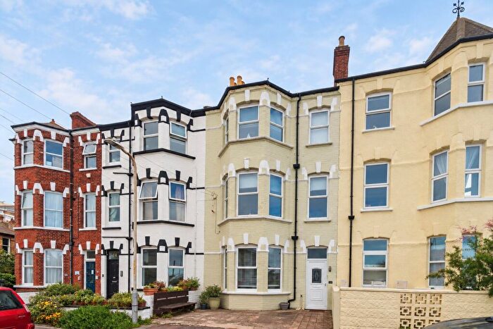 6 Bedroom Terraced House For Sale In Sea View Terrace, Margate, Kent, CT9