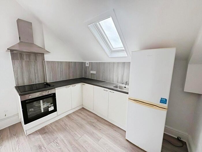 1 Bedroom Apartment To Rent In Lytham Road, Blackpool, Lancashire, FY4