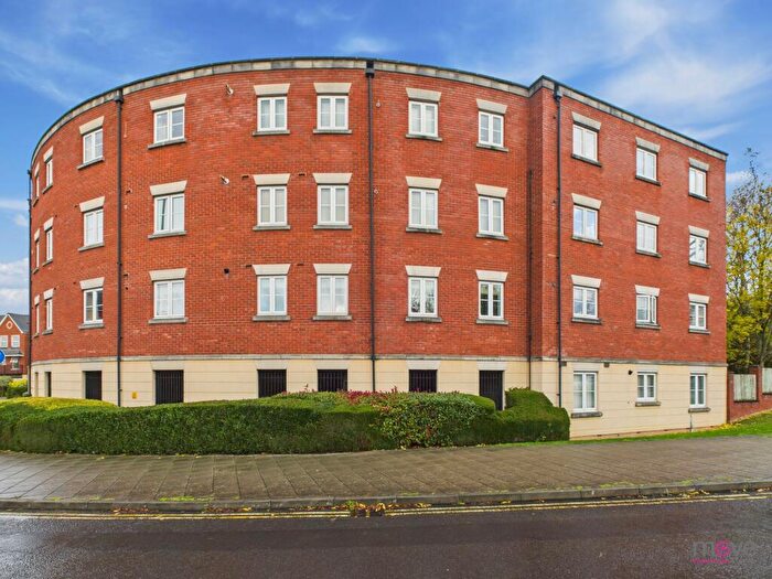 1 Bedroom Flat For Sale In Brookbank Close, Viceroy Corner, GL50