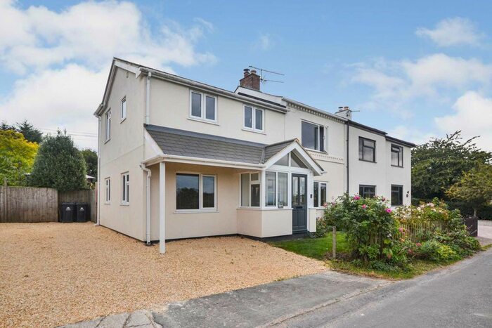 5 Bedroom Property For Sale In Woolridge Hill, Hartpury, Gloucestershire, GL19